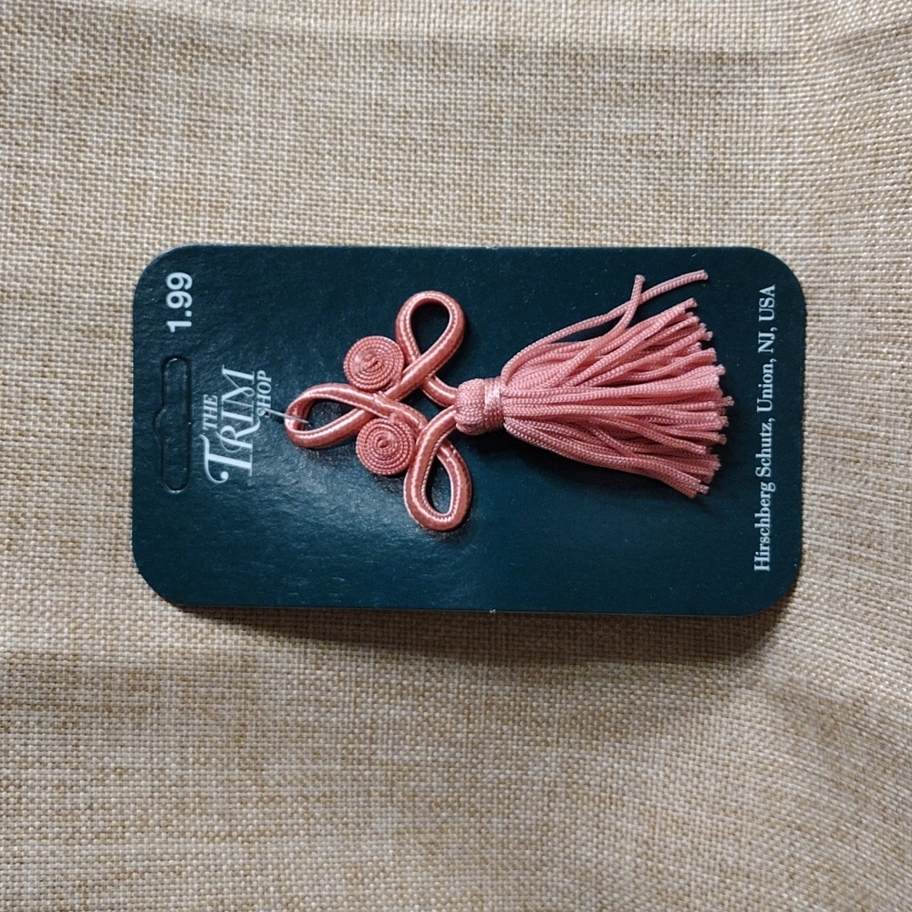 Pink Tassel Set